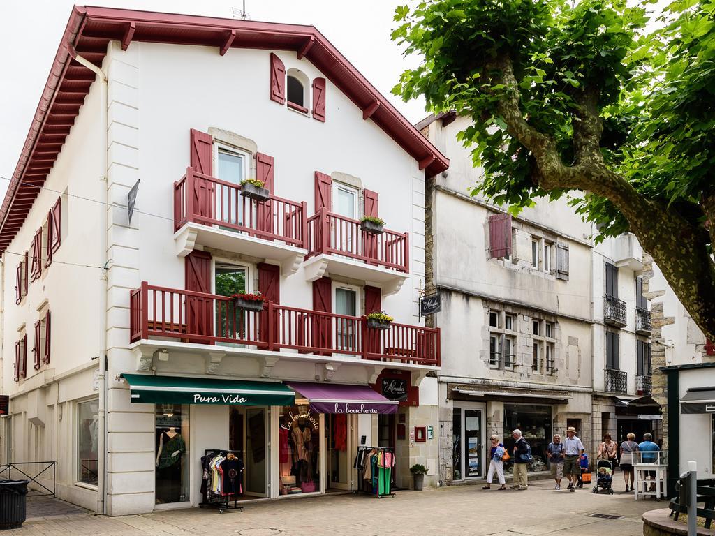 Hotel Les Almadies - Coeur De Ville Saint-Jean-de-Luz Esterno foto